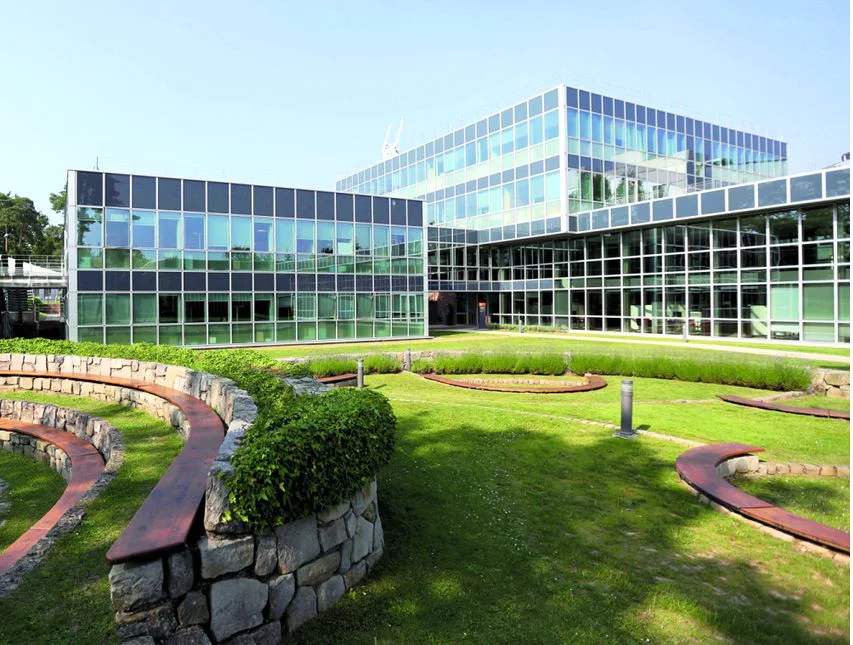 insead