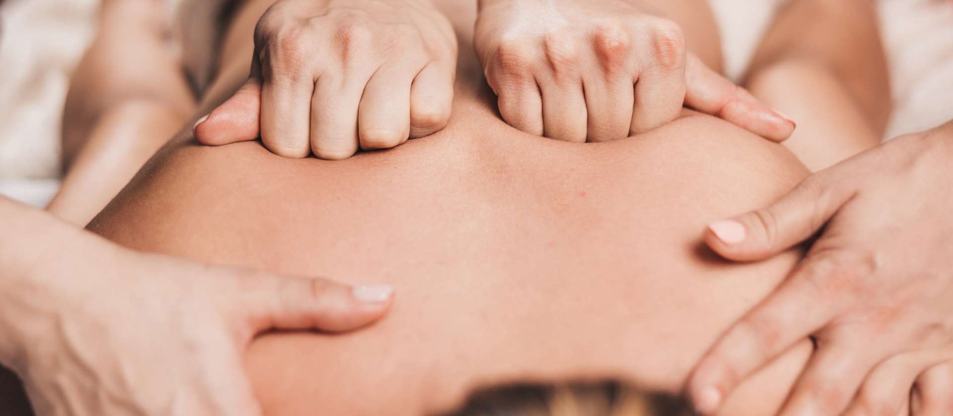 massage 4 mains